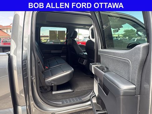 Used 2025 Ford F350 Lariat w/ Lariat Ultimate Package AWD/4WD image 13