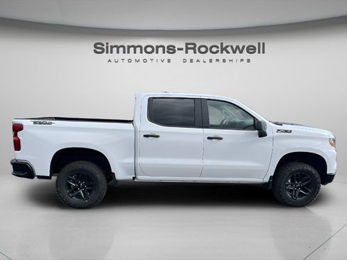 New 2026 Chevrolet Silverado 1500 Custom Trail Boss w/ Dark Appearance Package image 8