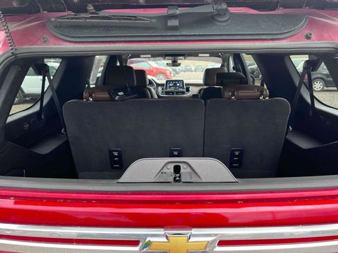 Used 2021 Chevrolet Suburban High Country AWD/4WD image 24