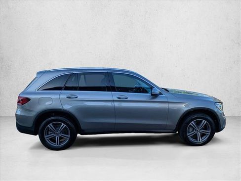 Used 2020 Mercedes-Benz GLC 300 image 4