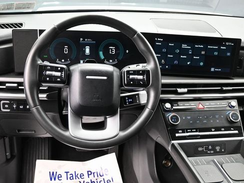 Used 2024 Hyundai Santa Fe SEL image 29