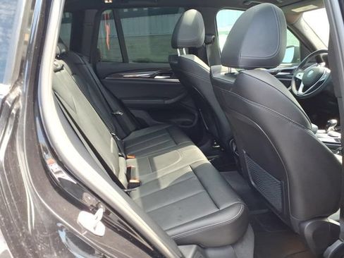 Used 2024 BMW X3 sDrive30i w/ Convenience Package RWD image 16
