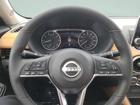 New 2025 Nissan Sentra SV w/ SV Premium Package image 10