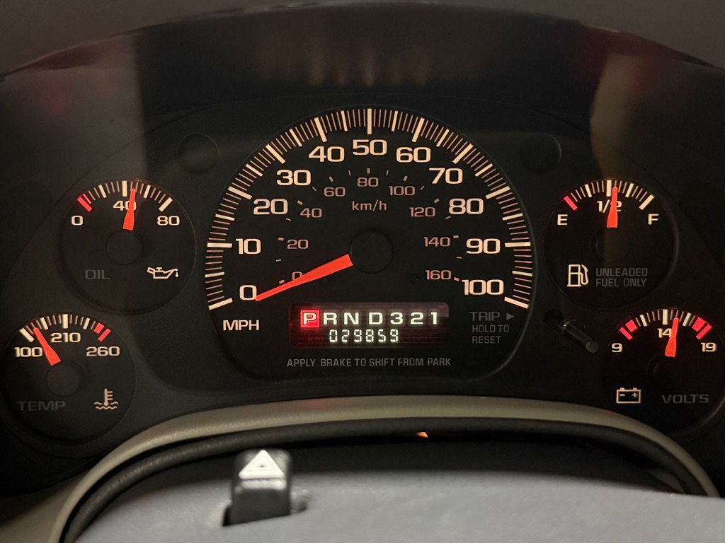Used 2001 GMC Safari Passenger RWD image 16