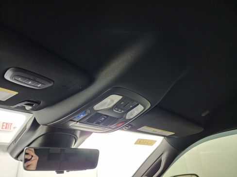 Used 2022 RAM 2500 Big Horn w/ Level C Equiment Group image 13