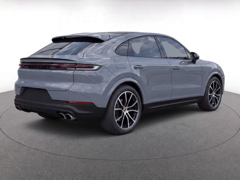 Certified 2024 Porsche Cayenne Coupe AWD/4WD image 4