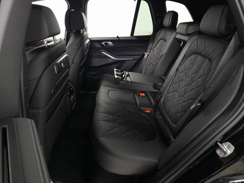 Used 2026 BMW X5 M60i AWD/4WD image 33