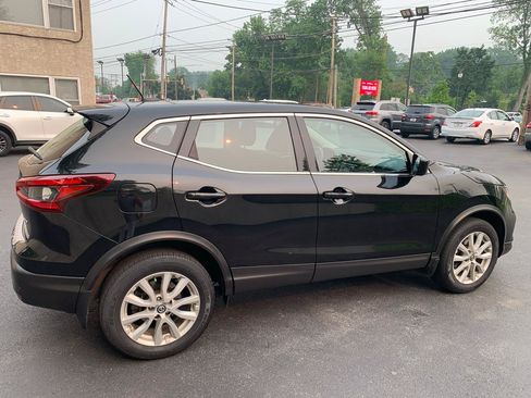 Used 2020 Nissan Rogue Sport S w/ Appearance Package AWD/4WD image 5