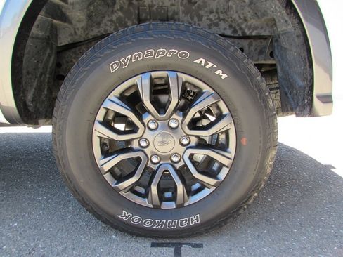 Used 2019 Ford Ranger XLT w/ Equipment Group 302A Luxury AWD/4WD image 32
