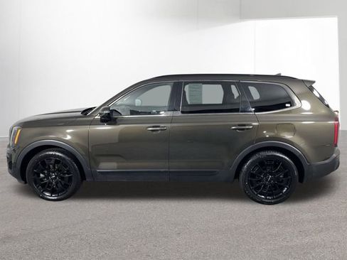 Used 2022 Kia Telluride SX w/ SX Prestige Package image 15