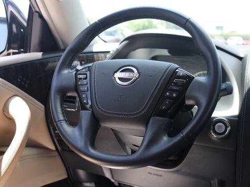 Used 2024 Nissan Armada Platinum w/ Captain's Chairs Package AWD/4WD image 6