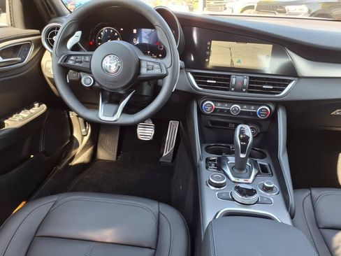 New 2025 Alfa Romeo Giulia w/ Driving Assist Package RWD image 26