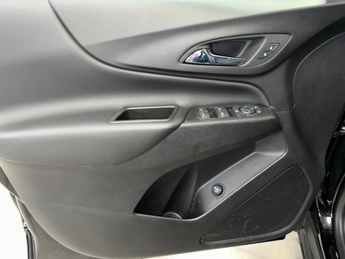 Certified 2022 Chevrolet Equinox LT image 4