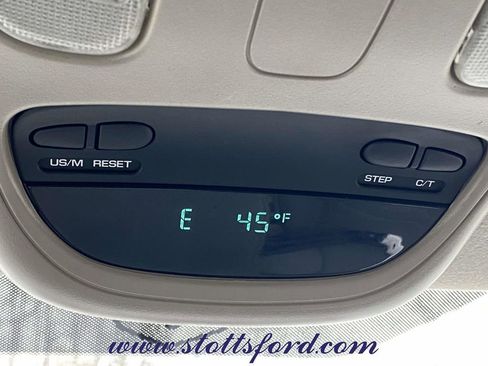 Used 2008 Dodge Ram 1500 Truck SLT image 27