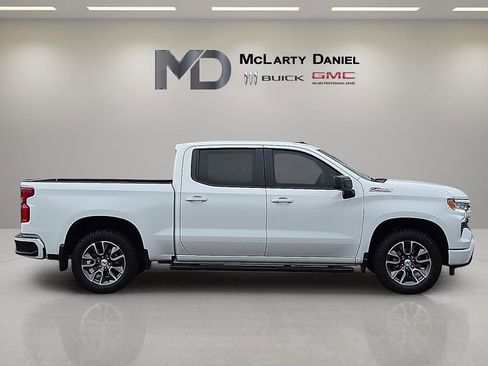 Used 2024 Chevrolet Silverado 1500 RST image 6