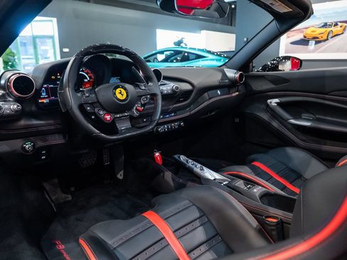 Certified 2023 Ferrari F8 Tributo RWD image 28