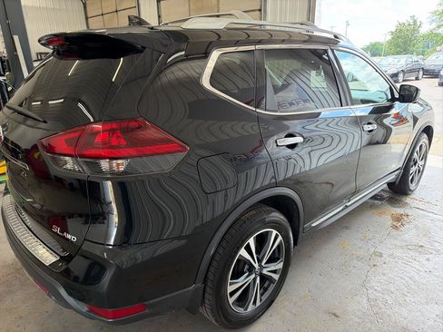 Used 2018 Nissan Rogue SL w/ Premium Package AWD/4WD image 5