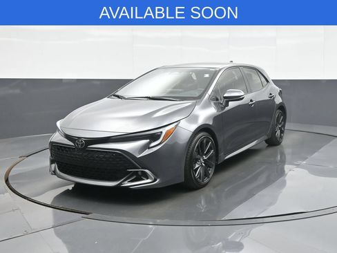 Used 2024 Toyota Corolla XSE FWD image 3