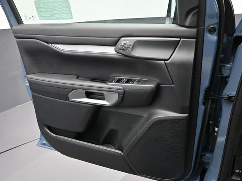 New 2025 Ford Ranger Lariat w/ FX4 Off-Road Package image 17