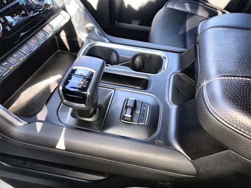 Used 2024 GMC Sierra 1500 Denali w/ Denali Reserve Package image 21