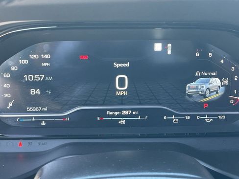 Used 2023 GMC Yukon Denali Ultimate image 11