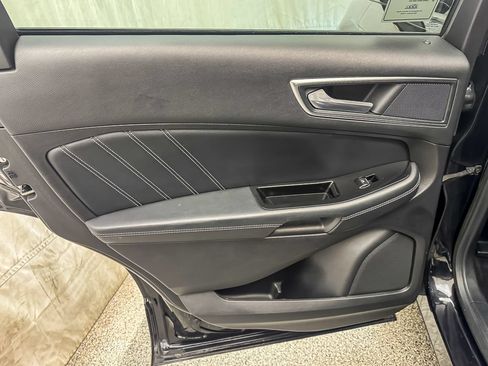Used 2018 Ford Edge Sport w/ Equipment Group 401A AWD/4WD image 23