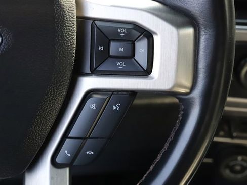 Used 2022 Ford F350 Platinum image 28