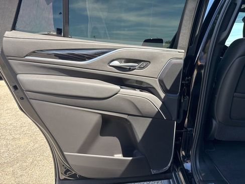 Used 2024 Cadillac Escalade Sport w/ LPO, ONYX Package AWD/4WD image 30