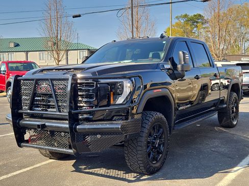 Used 2024 GMC Sierra 2500 AT4 w/ AT4 Premium Plus Package image 5