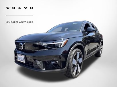 Used 2023 Volvo XC40 Recharge Ultimate w/ Protection Package Premier
