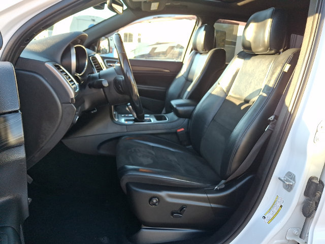 Used 2020 Jeep Grand Cherokee Altitude AWD/4WD image 15