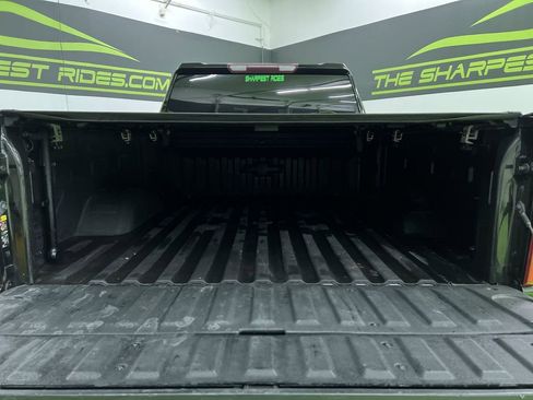 Used 2022 Chevrolet Silverado 2500 Custom w/ Custom Value Package AWD/4WD image 28
