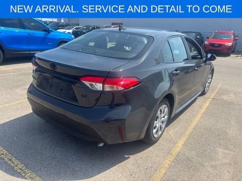 Used 2025 Toyota Corolla LE FWD image 8