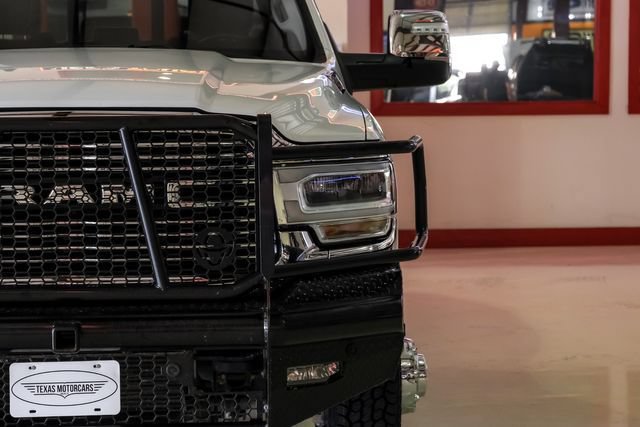 Used 2024 RAM 3500 Laramie w/ Chrome Bumper Package AWD/4WD image 44