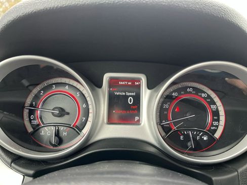 Used 2017 Dodge Journey SXT w/ Comfort/Convenience Group image 10