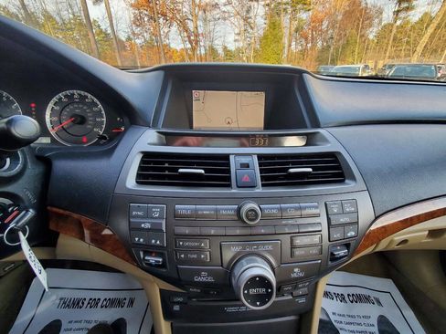 Used 2011 Honda Accord EX-L image 14