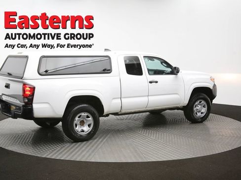 Used 2020 Toyota Tacoma SR image 41