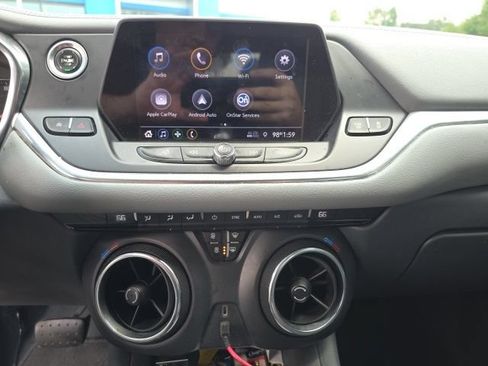 Used 2020 Chevrolet Blazer LT FWD image 13