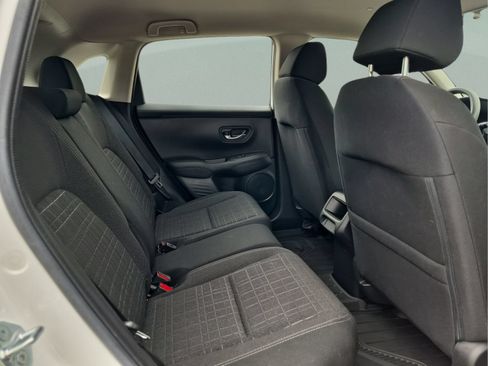 Certified 2024 Honda HR-V LX image 18