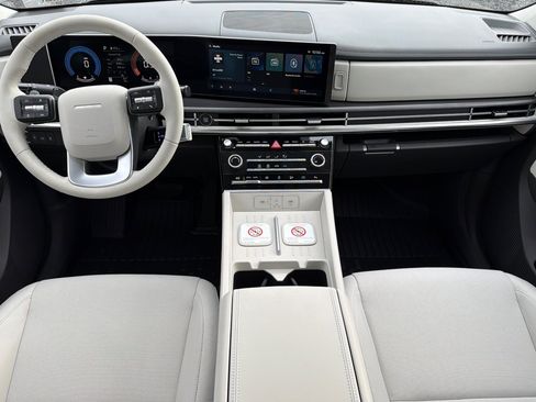 New 2026 Hyundai Santa Fe SE image 16