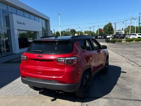 Used 2019 Jeep Compass Latitude AWD/4WD image 7