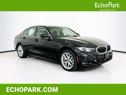 Used 2025 BMW 330i xDrive Sedan image 1