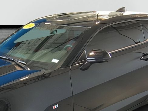 Used 2024 Chevrolet Camaro LT w/ Technology Package image 8