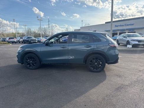 Used 2025 Honda HR-V Sport image 17
