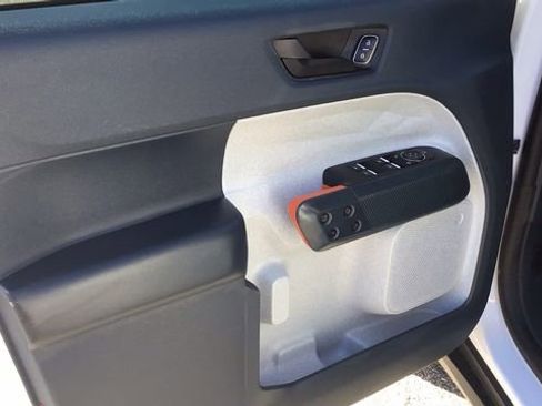 Certified 2022 Ford Maverick XLT image 22