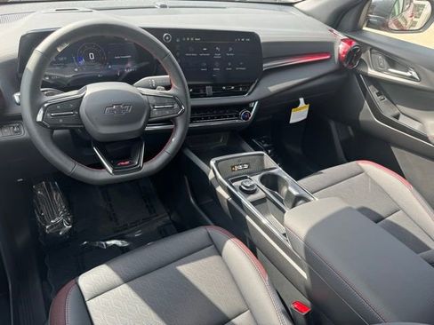 New 2026 Chevrolet Equinox RS AWD/4WD image 10