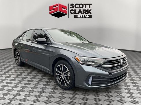 Used 2022 Volkswagen Jetta Sport FWD image 1