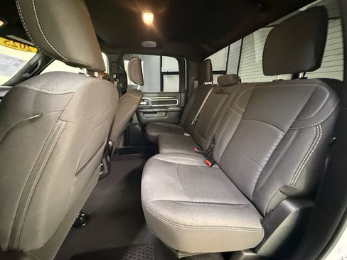 Used 2025 RAM 2500 Big Horn AWD/4WD image 19