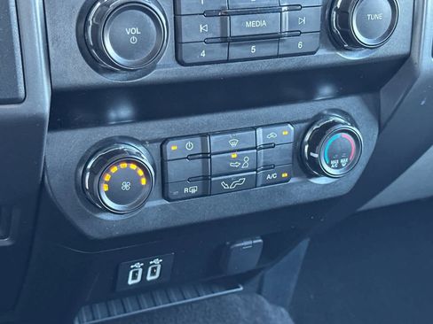 Certified 2019 Ford F150 XLT w/ Equipment Group 301A Mid RWD image 20