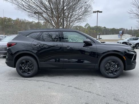 New 2026 Chevrolet Blazer LT w/ Convenience Package image 9